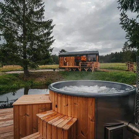 Tinyhouse Western Apartment *