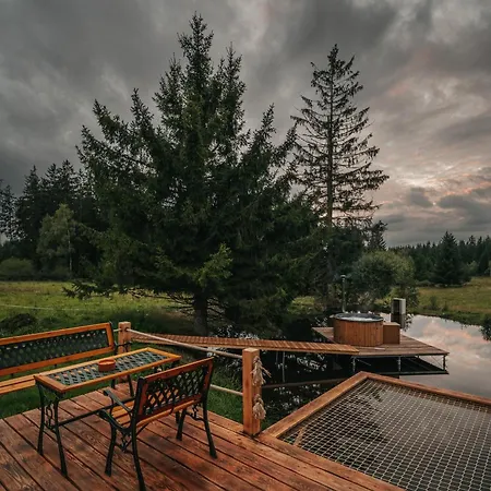 Tinyhouse Western Lägenhet